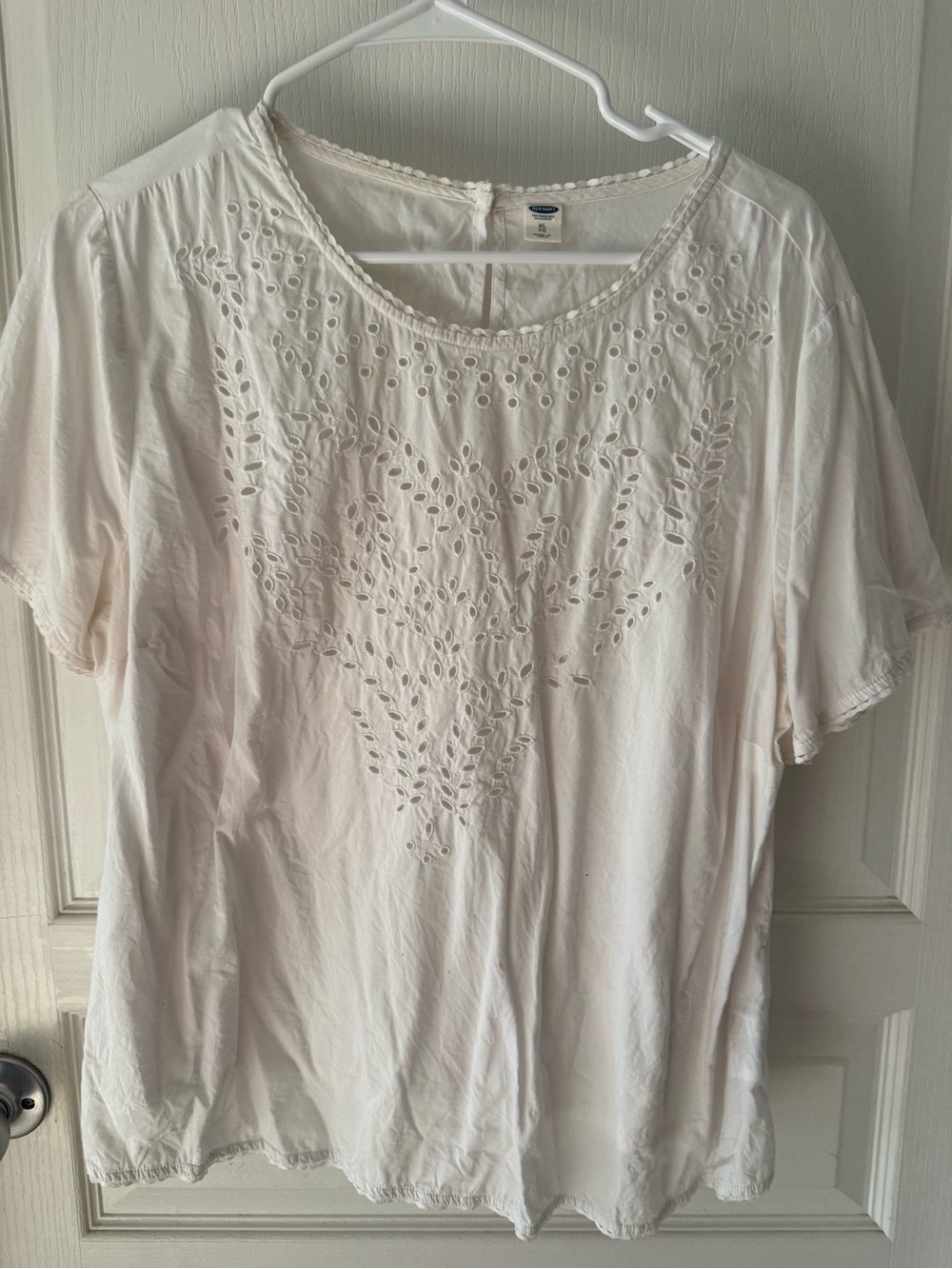 Old Navy Cream Eyelet Scoop-Neck Blouse
